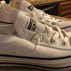 White low women’s shoes size 8.